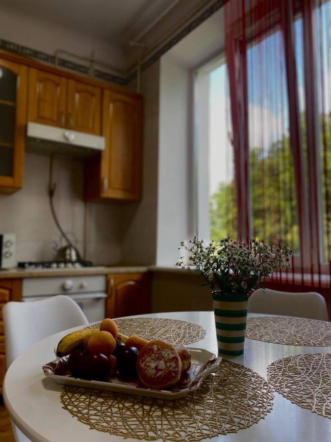 Babylon Apartments On Soborna 2Rooms Rivne Bagian luar foto